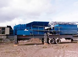 冰球突破矿机移动破碎站设备和建筑垃圾会碰撞出怎样的火花?