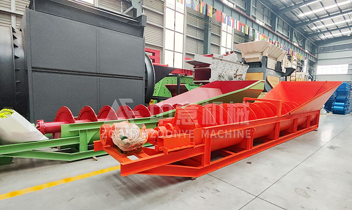 扬帆远航!冰球突破机械再发全套砂石设备到海外市场